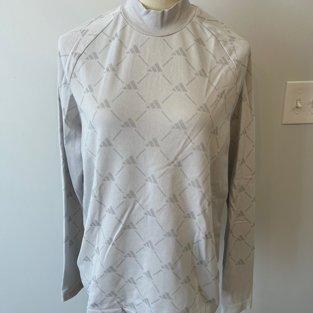 Women's Gray adidas Patterned Top size large